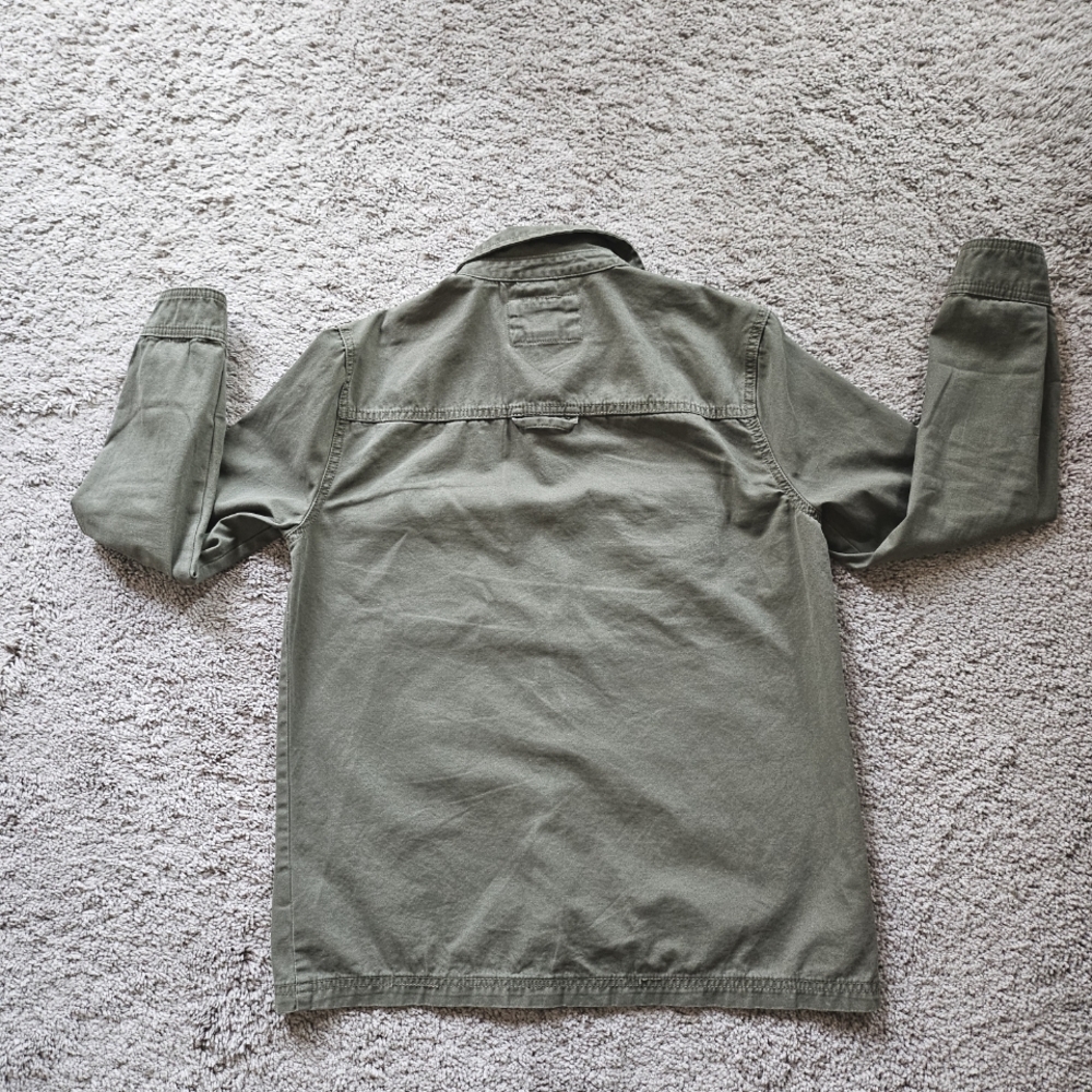 Green Button-Up Jacket - Picture 3 of 3
